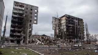 Разбомбленные жилые дома в городе Бородянка Киевской области.